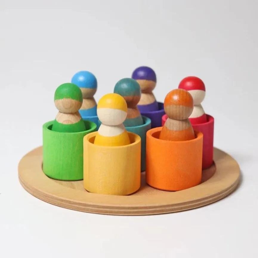 Grimm's Seven Friends in Bowls u drvenom pladnju