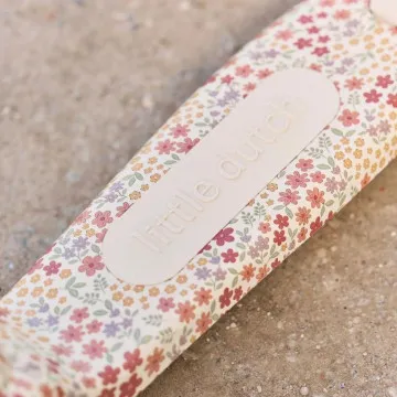 Cvjetni motiv na gaznoj površini Little Dutch Sunny Flower skiroa za djevojčice