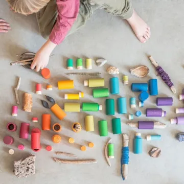 GRAPAT Lola loose parts set drvene igračke za otvorenu igru
