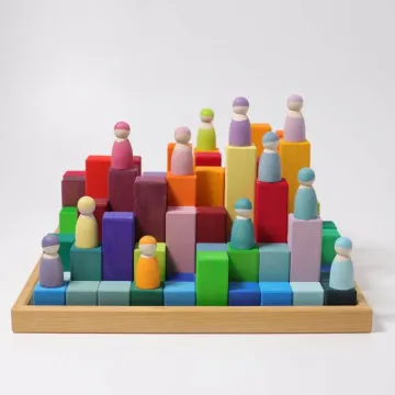 GRIMM'S Drvene kocke Velika stepenasta piramida