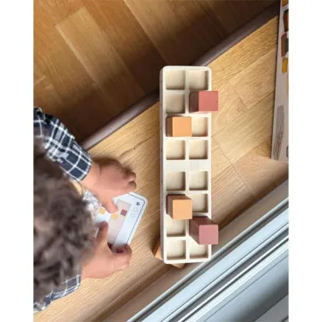 Small Foot lesene montessori igrače za otroke