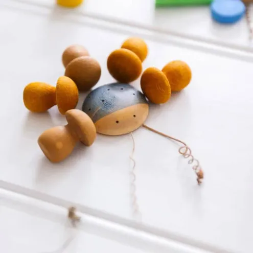 Grapat Little Mushrooms drveni loose parts elementi za igru